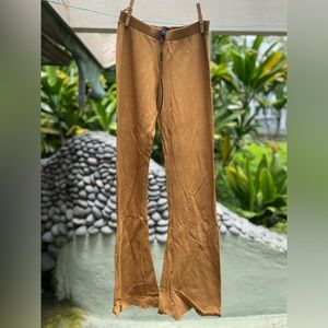 Indah bnwt yoga pant